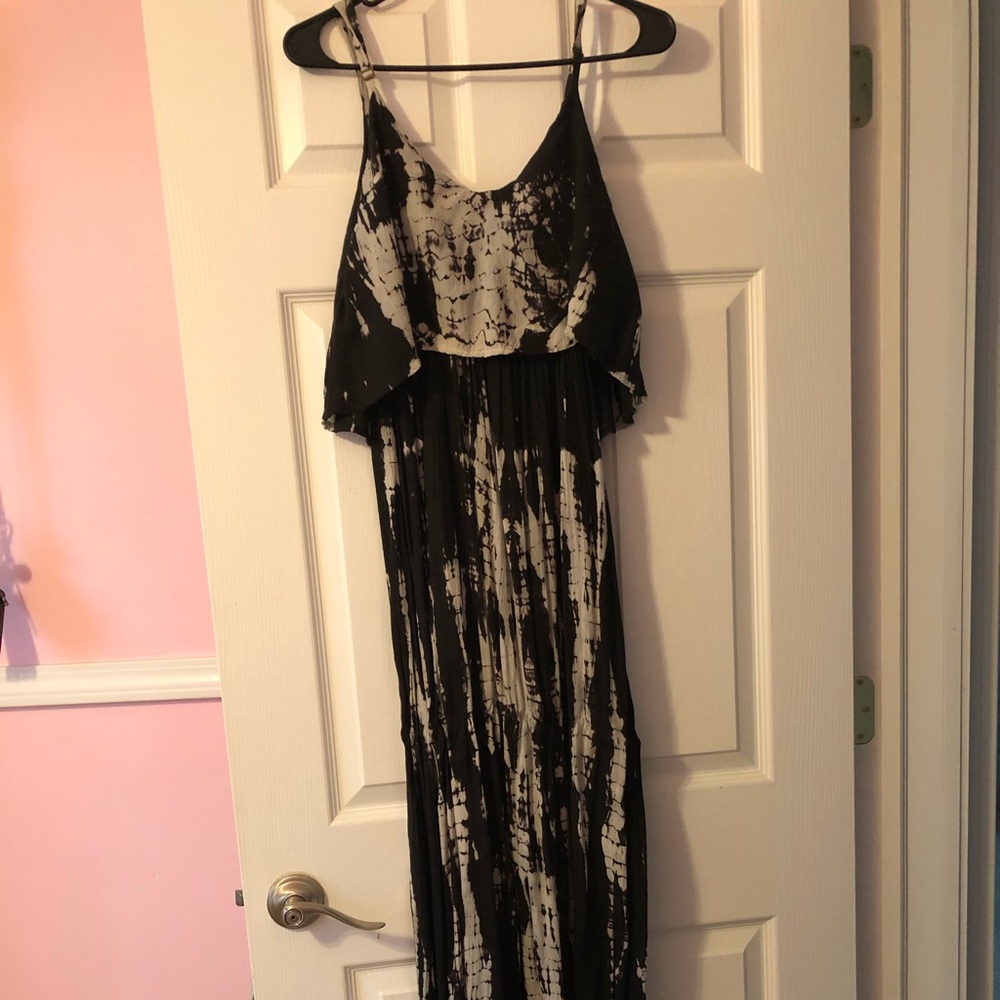 Black Tie Dye Maxi Dress